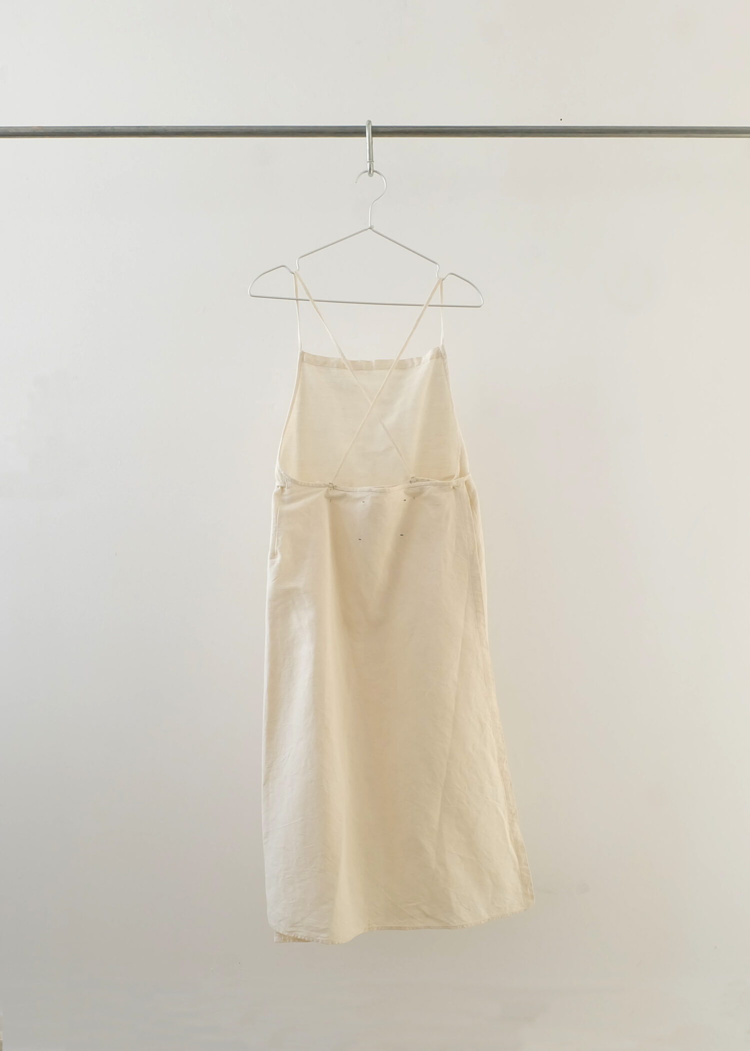 APRON DRESS – Image 4